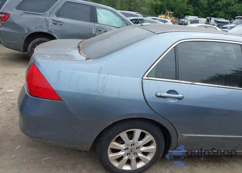 2007 Honda Accord 3.0 Ex из США, поврежденный, VIN 1HGCM66567A054545